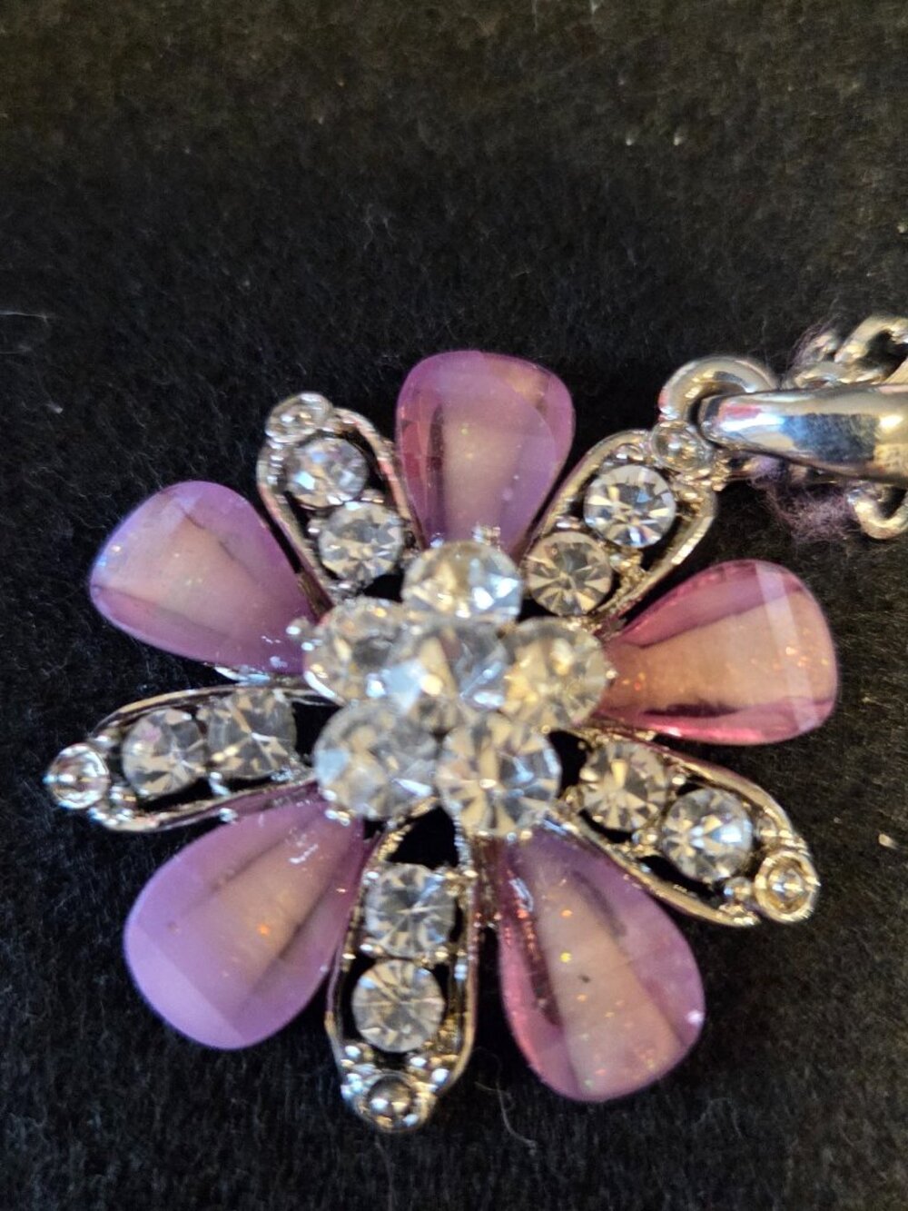 VTG 18 IN Silver, Pink Stone Flower with Rhinestone accents, Center Stone